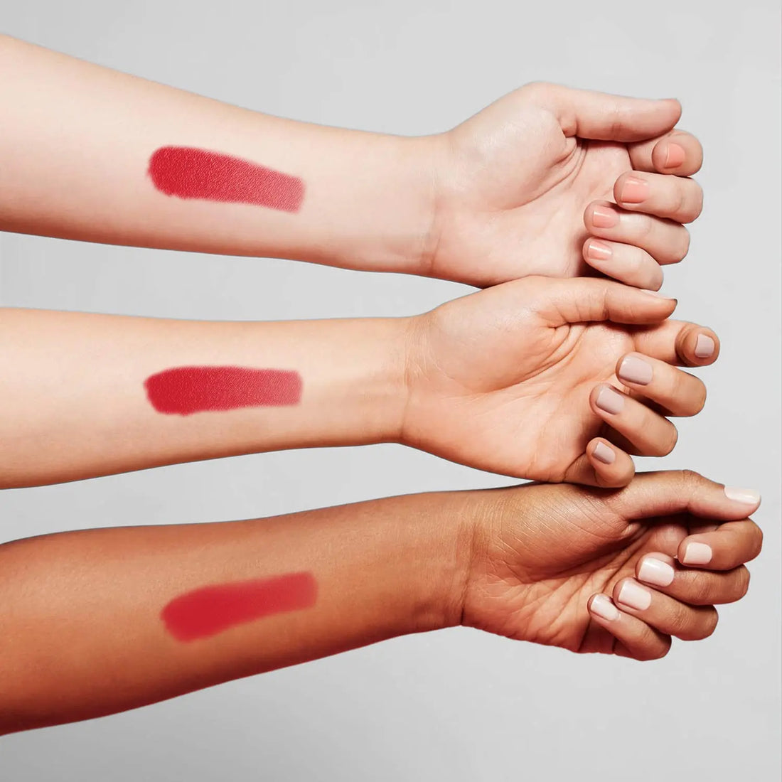 Faces Canada Ultime Pro Matte Lip Crayon 2.8 gm (Runway Ready 31) PigKart